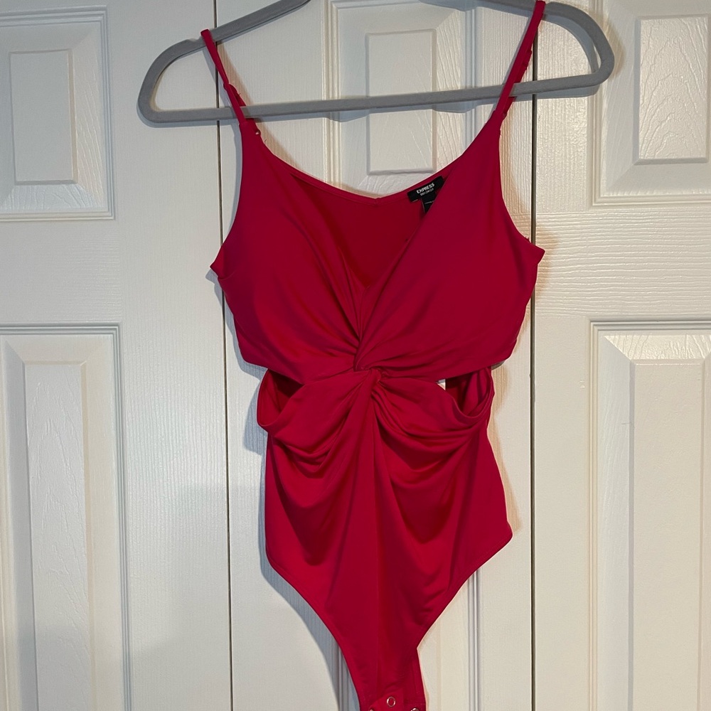 Express body contour thong v neck bodysuit size small with open sides padded top